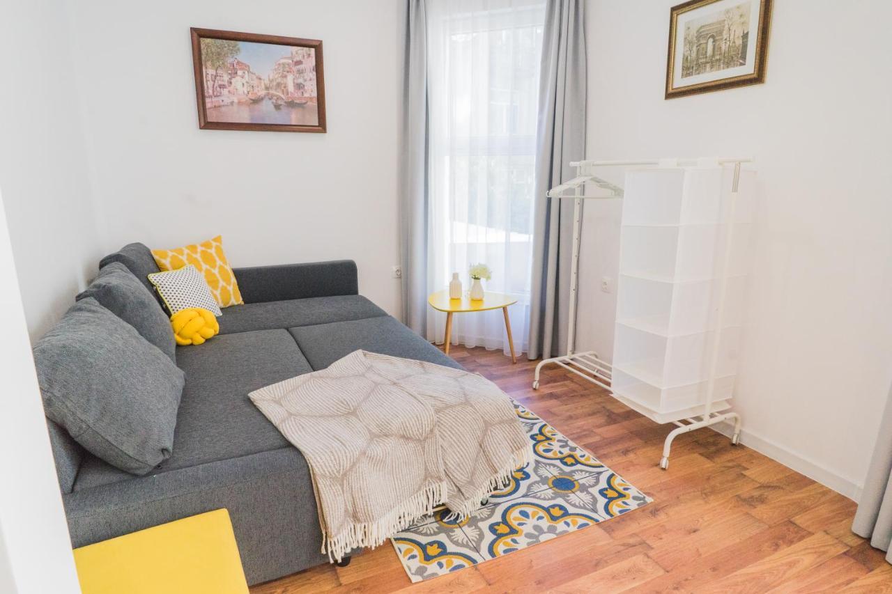 Sevastopol Apartments فارنا المظهر الخارجي الصورة