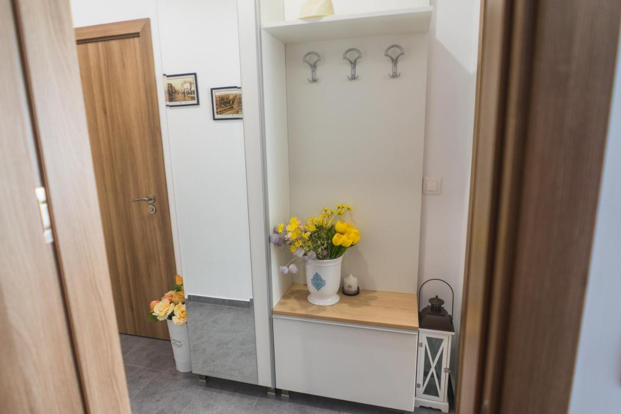 Sevastopol Apartments فارنا المظهر الخارجي الصورة